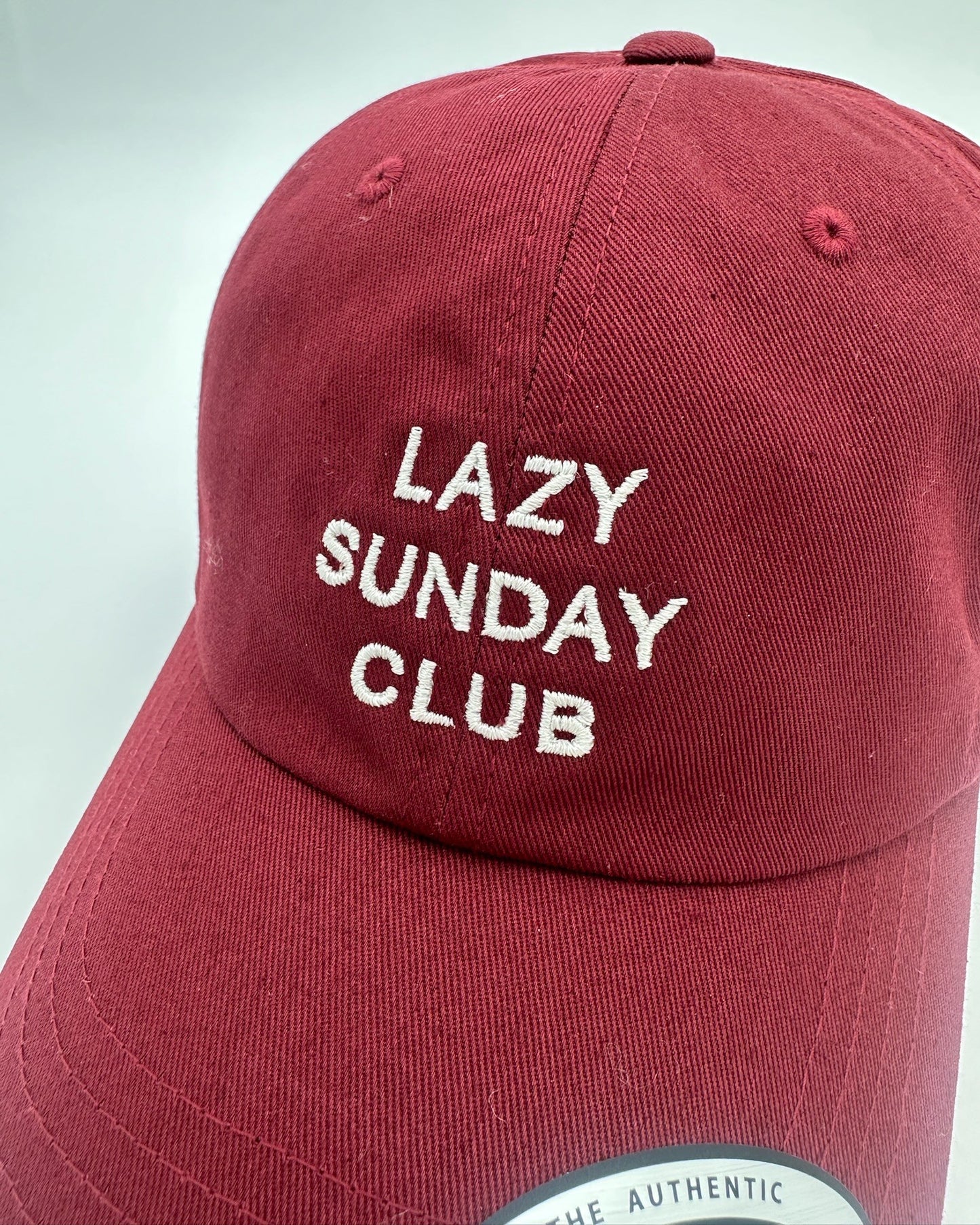 Lazy Sunday Club Baseball Cap aus Baumwolle hochwertig bestickt in Maroon