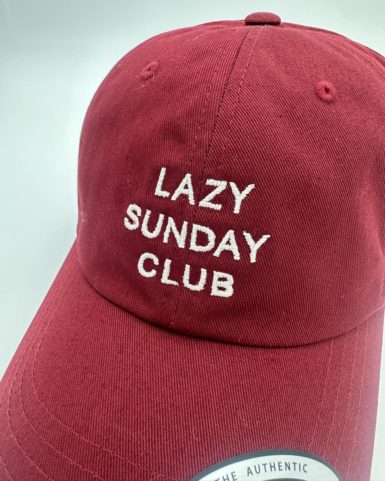 Lazy Sunday Club Baseball Cap aus Baumwolle hochwertig bestickt in Maroon