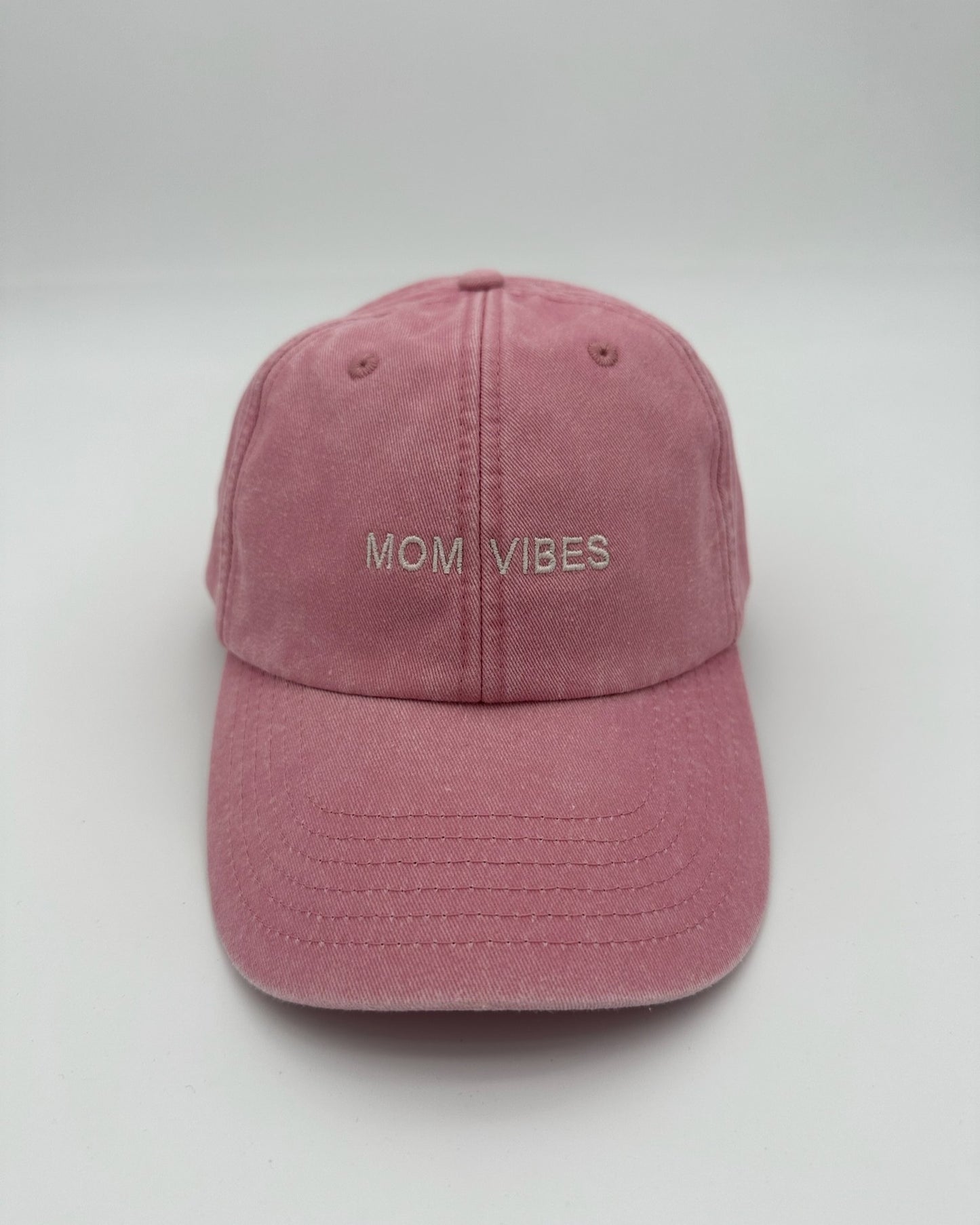 Vintage Cap bestickt MOM VIBES  in dusky pink