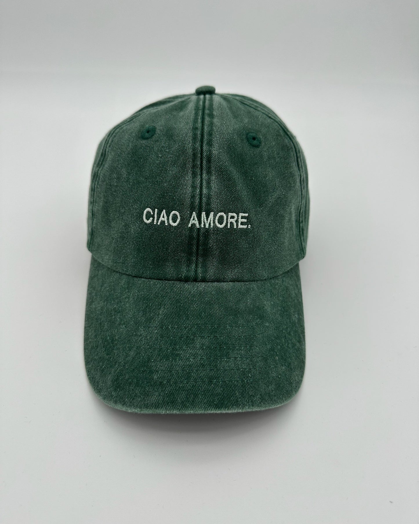 Vintage Cap mit hochwertiger Bestickung Ciao Amore in bottle green