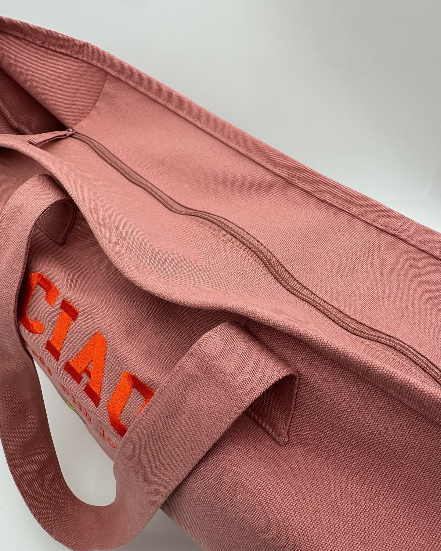 Canvas Tote Bag Strandtasche bestickt Ciao in Rose Reißverschluss Ansicht