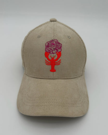 Cord Cap Lobster mit hochwertiger Flower Lobster Bestickung in stone von studio x monaco