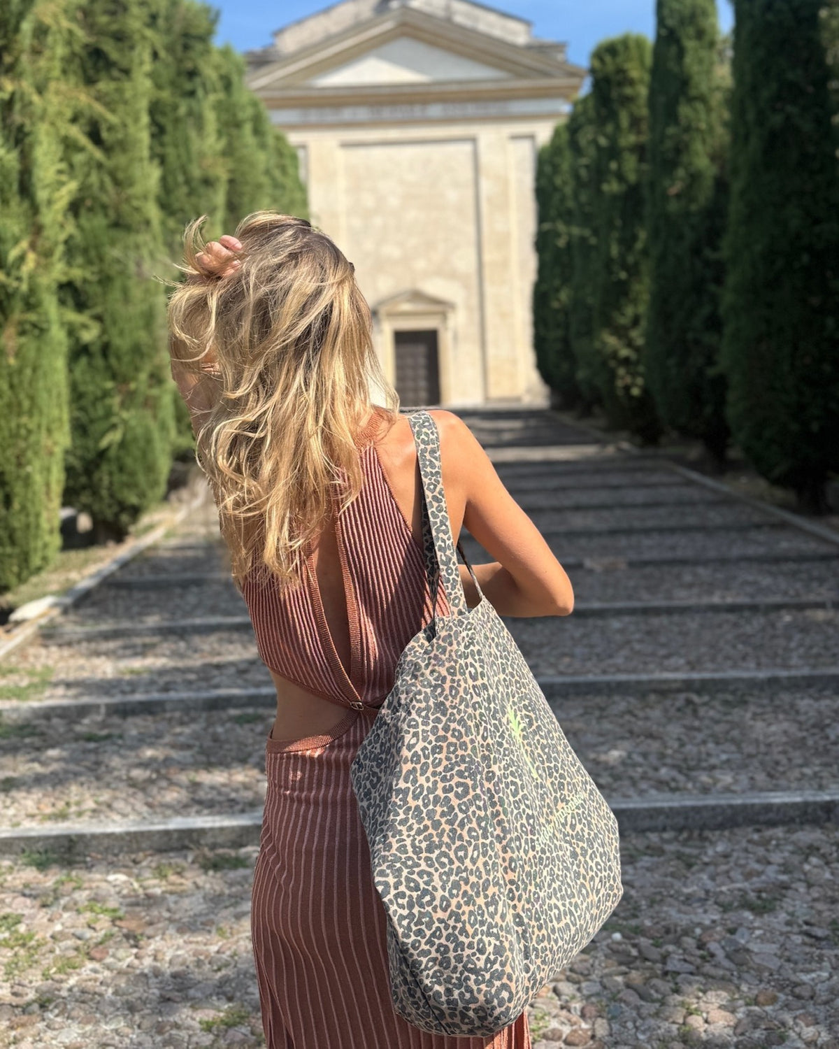 Bestickte Oversized Canvas Shopper Leopard Lifestyle